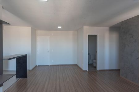 Sala de apartamento para alugar com 2 quartos, 66m² em Parque Industrial, Campinas