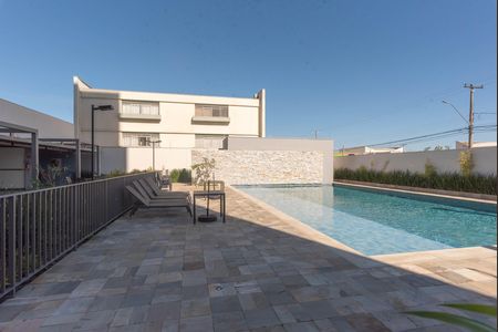 Apartamento para alugar com 66m², 2 quartos e 1 vaga Apartamento para alugar com 66m², 2 quartos e 1 vagaÁrea comum - Piscina