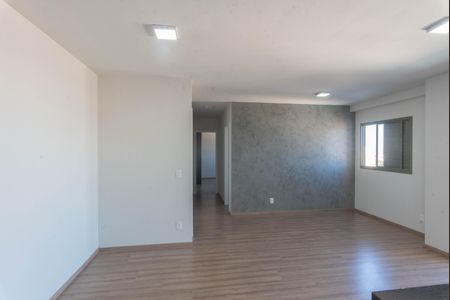 Apartamento para alugar com 66m², 2 quartos e 1 vaga Apartamento para alugar com 66m², 2 quartos e 1 vagaSala