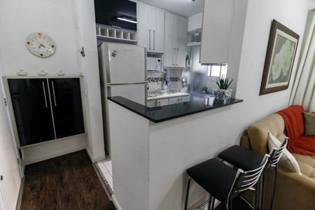 Apartamento para alugar com 51m², 2 quartos e 1 vaga Apartamento para alugar com 51m², 2 quartos e 1 vagaCozinha - Armários