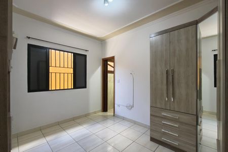 Casa para alugar com 120m², 2 quartos e 2 vagas Casa para alugar com 120m², 2 quartos e 2 vagassuite