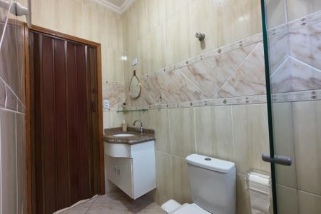 Casa para alugar com 120m², 2 quartos e 2 vagas Casa para alugar com 120m², 2 quartos e 2 vagasBanheiro