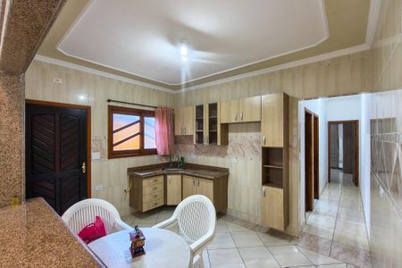 Casa para alugar com 120m², 2 quartos e 2 vagas Casa para alugar com 120m², 2 quartos e 2 vagasCozinha