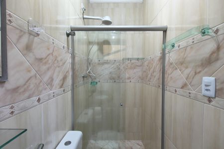 Casa para alugar com 120m², 2 quartos e 2 vagas Casa para alugar com 120m², 2 quartos e 2 vagasBanheiro da Suíte