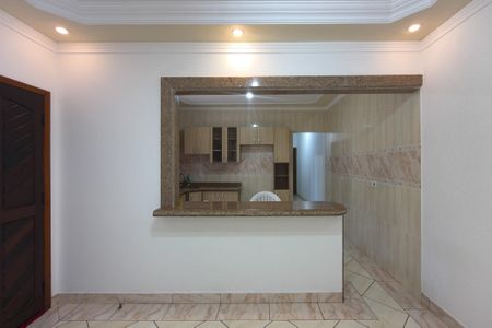 Casa para alugar com 120m², 2 quartos e 2 vagas Casa para alugar com 120m², 2 quartos e 2 vagasCozinha
