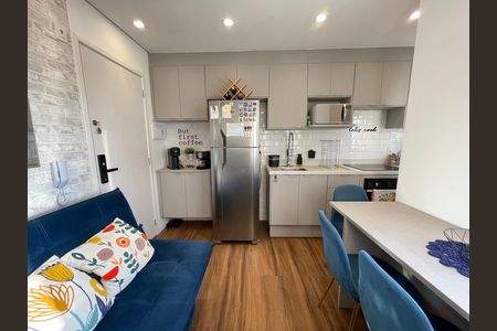 Apartamento à venda com 27m², 1 quarto e sem vaga Apartamento à venda com 27m², 1 quarto e sem vagaSala