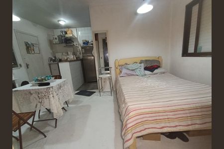 Studio à venda com 30m², 1 quarto e sem vaga Studio à venda com 30m², 1 quarto e sem vagaSala - Dormitório