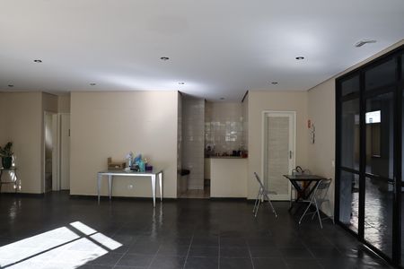 Studio à venda com 30m², 1 quarto e sem vagaSalão de Festas