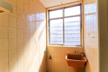 Apartamento à venda com 63m², 2 quartos e 1 vagaÁrea de serviço