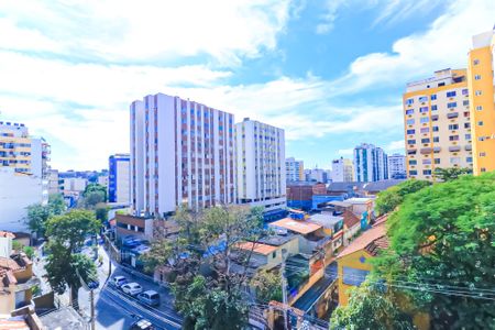 Apartamento à venda com 63m², 2 quartos e 1 vagaVista da varanda da suíte