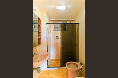 Apartamento à venda com 63m², 2 quartos e 1 vagaBanheiro da suíte 