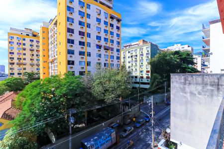 Apartamento à venda com 63m², 2 quartos e 1 vagaVaranda Quarto 