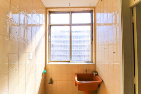 Apartamento à venda com 63m², 2 quartos e 1 vagaÁrea de serviço