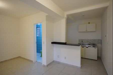 Sala de kitnet/studio para alugar com 1 quarto, 40m² em Cidade Baixa, Porto Alegre