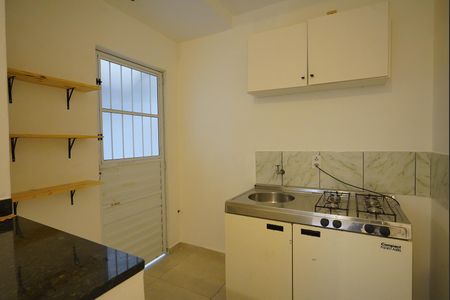 Cozinha de kitnet/studio para alugar com 1 quarto, 40m² em Cidade Baixa, Porto Alegre