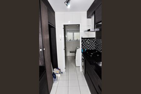 Apartamento para alugar com 81m², 3 quartos e 1 vaga Apartamento para alugar com 81m², 3 quartos e 1 vagaDetalhe - Cozinha