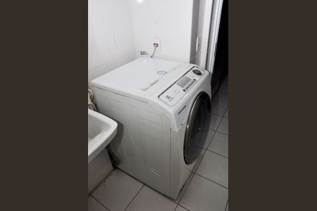 Apartamento para alugar com 81m², 3 quartos e 1 vaga Apartamento para alugar com 81m², 3 quartos e 1 vagaDetalhe - Área de Serviço