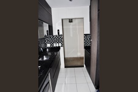 Apartamento para alugar com 81m², 3 quartos e 1 vaga Apartamento para alugar com 81m², 3 quartos e 1 vagaDetalhe - Cozinha