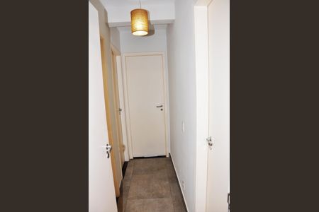Apartamento para alugar com 81m², 3 quartos e 1 vaga Apartamento para alugar com 81m², 3 quartos e 1 vagaDetalhe - Corredor Quartos