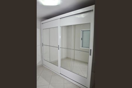 Apartamento para alugar com 81m², 3 quartos e 1 vaga Apartamento para alugar com 81m², 3 quartos e 1 vagaDetalhe - Quarto 02