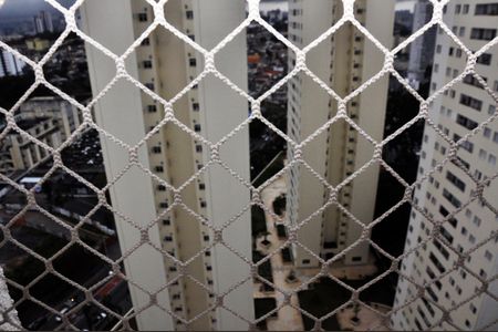 Apartamento para alugar com 81m², 3 quartos e 1 vaga Apartamento para alugar com 81m², 3 quartos e 1 vagaDetalhe - Vista do Quarto 01 com Suíte
