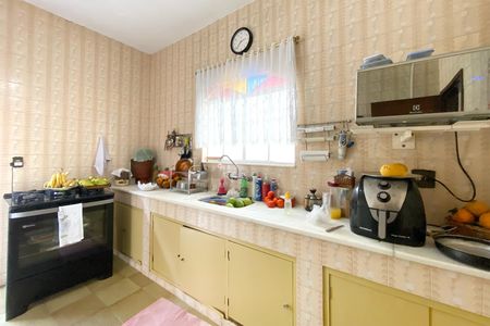 Cozinha de casa à venda com 3 quartos, 420m² em Cidade Nova, Belo Horizonte