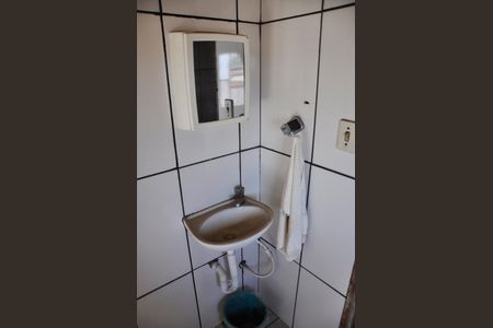 Casa à venda com 268m², 2 quartos e 1 vaga Casa à venda com 268m², 2 quartos e 1 vagaDetalhe - Banheiro Social