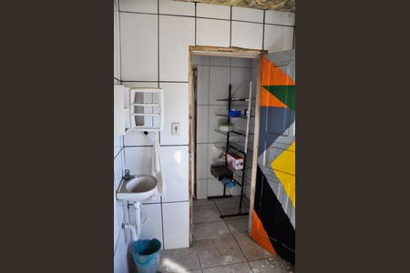 Casa à venda com 268m², 2 quartos e 1 vaga Casa à venda com 268m², 2 quartos e 1 vagaDetalhe - Banheiro Social