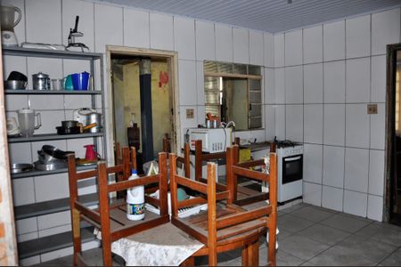 Casa à venda com 268m², 2 quartos e 1 vaga Casa à venda com 268m², 2 quartos e 1 vagaDetalhe - Cozinha