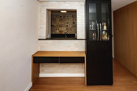Sala de apartamento à venda com 3 quartos, 72m² em Candelária, Belo Horizonte