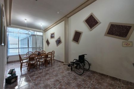 Apartamento para alugar com 108m², 3 quartos e 2 vagasHall social