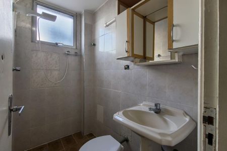 Apartamento para alugar com 108m², 3 quartos e 2 vagasBanheiro 