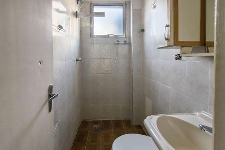 Apartamento para alugar com 108m², 3 quartos e 2 vagasBanheiro 