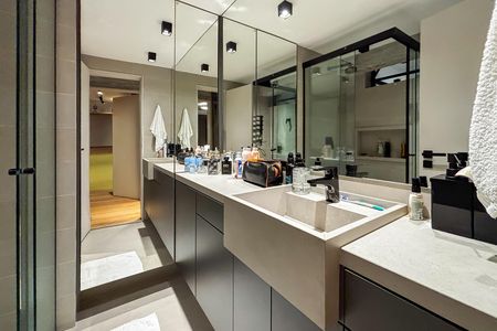 Apartamento à venda com 139m², 2 quartos e 1 vaga
