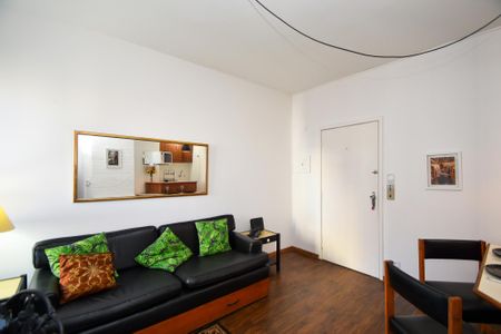 Studio para alugar com 35m², 1 quarto e 1 vaga Studio para alugar com 35m², 1 quarto e 1 vagaSala
