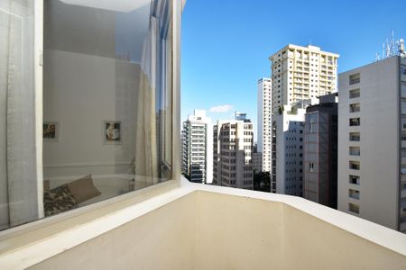 varanda Sala de kitnet/studio para alugar com 1 quarto, 35m² em Jardim Paulista, São Paulo
