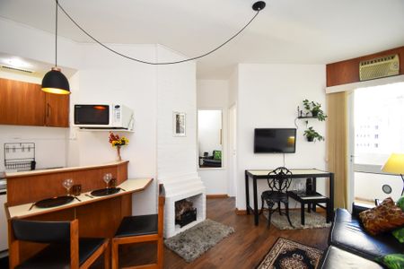 Sala de kitnet/studio para alugar com 1 quarto, 35m² em Jardim Paulista, São Paulo