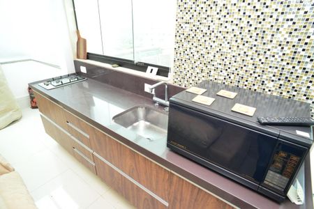 Cozinha de Apoio de apartamento para alugar com 3 quartos, 197m² em Barra da Tijuca, Rio de Janeiro