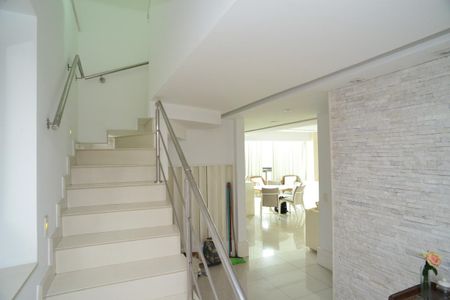 Hall de Entrada de apartamento para alugar com 3 quartos, 197m² em Barra da Tijuca, Rio de Janeiro