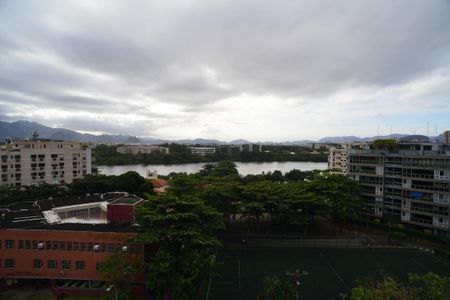 Vista Banheiro Suíte Principal de apartamento para alugar com 3 quartos, 197m² em Barra da Tijuca, Rio de Janeiro