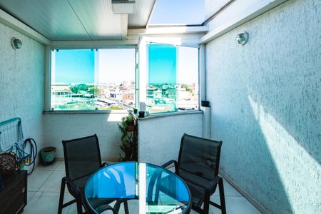 Apartamento à venda com 3 quartos, 112m² em Heliópolis, Belo Horizonte