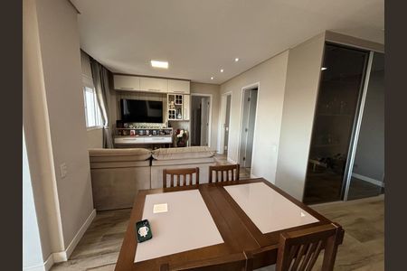 Apartamento à venda com 81m², 2 quartos e 2 vagasSala