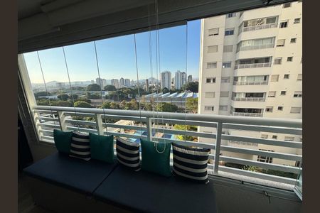 Apartamento à venda com 81m², 2 quartos e 2 vagasVaranda