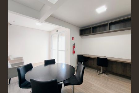 Apartamento para alugar com 54m², 2 quartos e 1 vaga