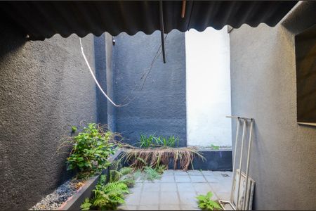 Casa para alugar com 120m², 2 quartos e sem vagaÁrea de Serviço