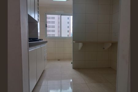 Apartamento para alugar com 72m², 2 quartos e 2 vagas Apartamento para alugar com 72m², 2 quartos e 2 vagasCozinha