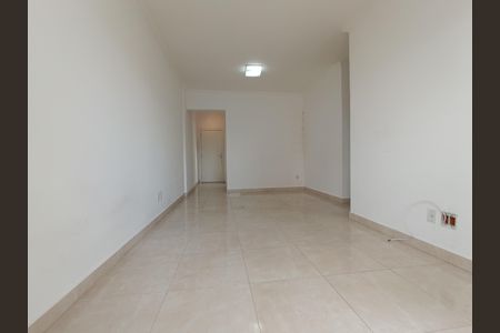 Sala de apartamento para alugar com 2 quartos, 72m² em Centro, Jundiaí