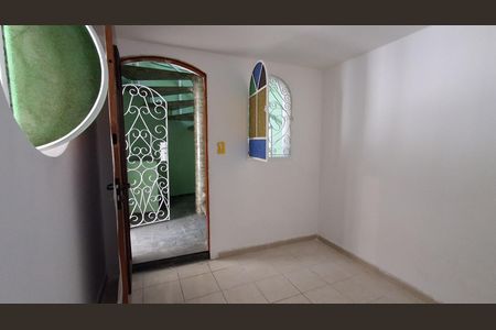 Casa para alugar com 215m², 3 quartos e 3 vagas Casa para alugar com 215m², 3 quartos e 3 vagasEscritório