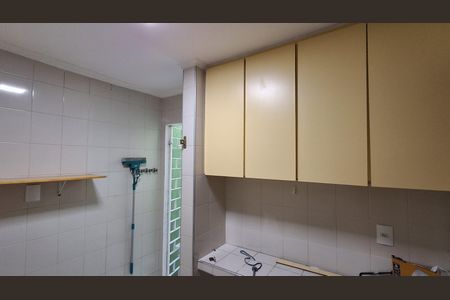 Casa para alugar com 215m², 3 quartos e 3 vagas Casa para alugar com 215m², 3 quartos e 3 vagasÁrea de Serviço