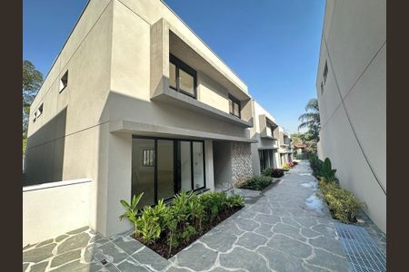 Casa de Condomínio à venda com 4 quartos, 828m² em Chácara Santo Antônio, São Paulo